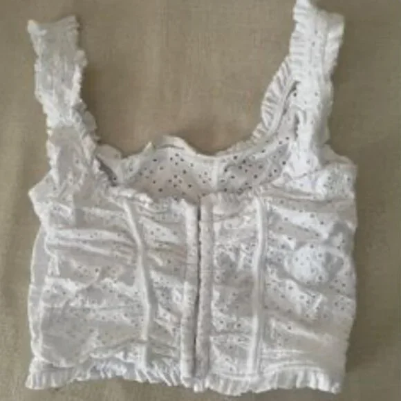 Zara Floral Puff Sleeve Top - Picture 2 of 2